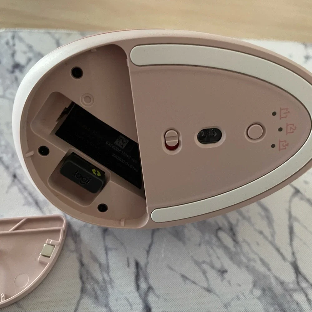 Logitech Rose Wireless Mouse with Customizable Buttons